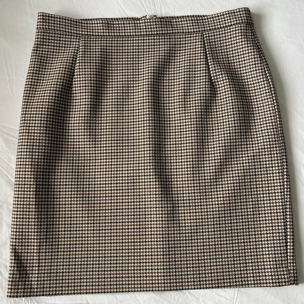 H&M plaid skirt (size 12)